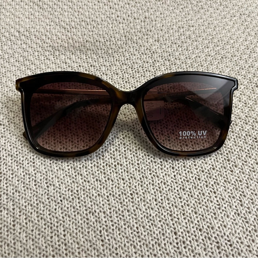 LOFT horn-rimmed sunglasses